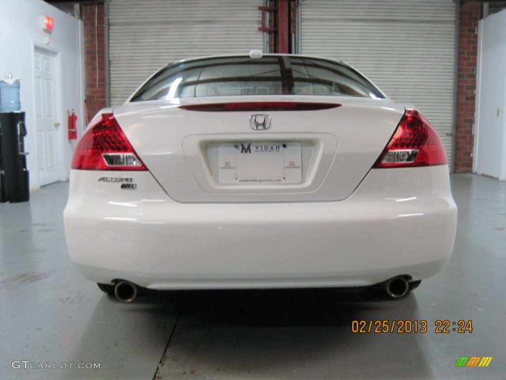 2007 Accord EX V6 Coupe - Taffeta White / Ivory photo #16