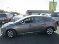 Sterling Grey Metallic - Focus SE 5-Door Photo No. 5