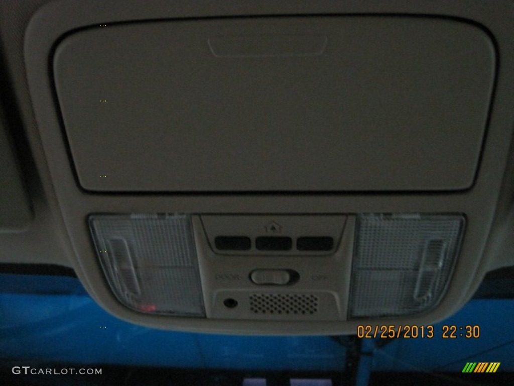 2007 Accord EX V6 Coupe - Taffeta White / Ivory photo #37