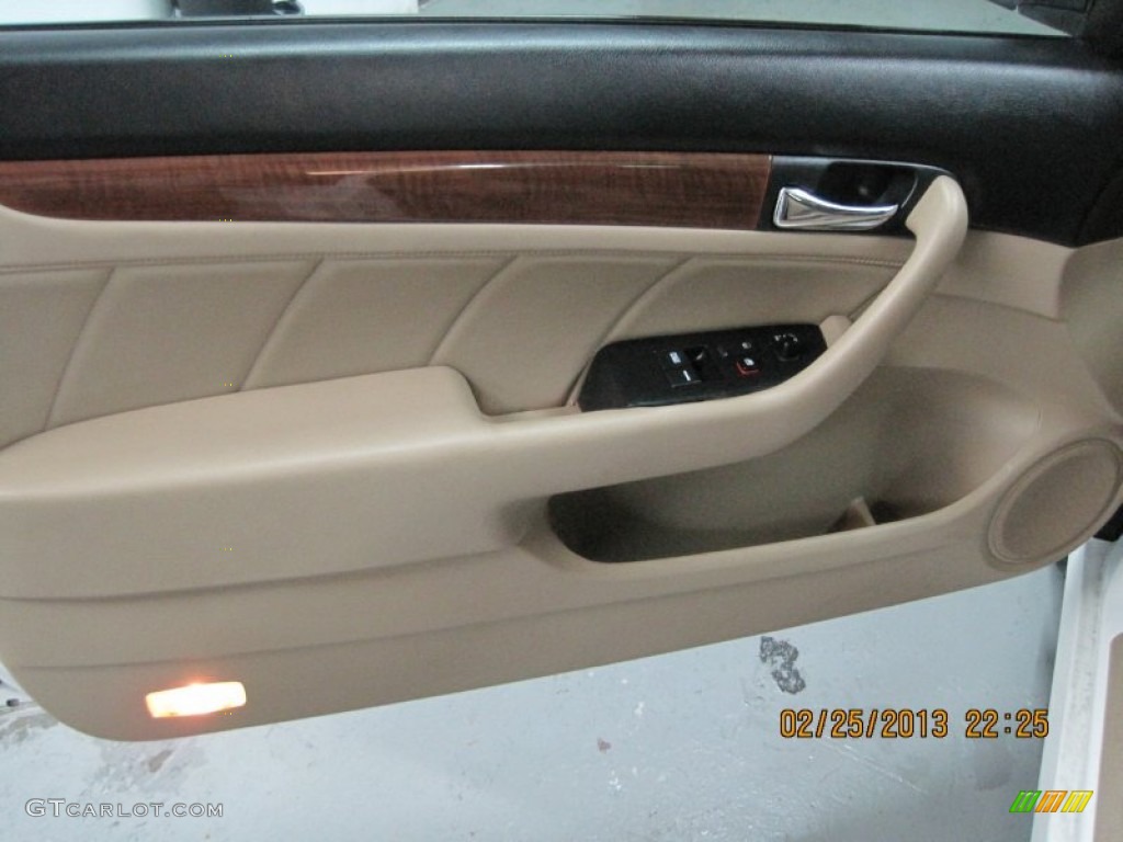2007 Accord EX V6 Coupe - Taffeta White / Ivory photo #38