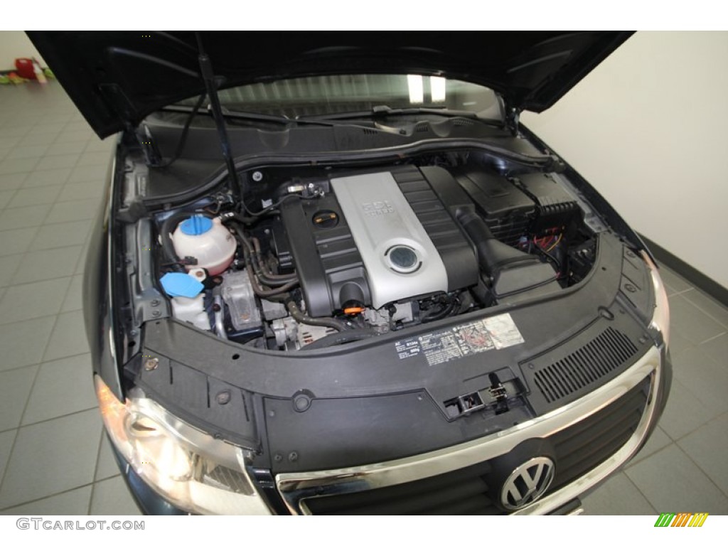 2008 Volkswagen Passat Turbo Sedan 2.0L FSI Turbocharged DOHC 16V 4 Cylinder Engine Photo #77684900