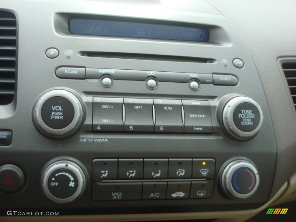 2008 Honda Civic EX Sedan Controls Photo #77685249