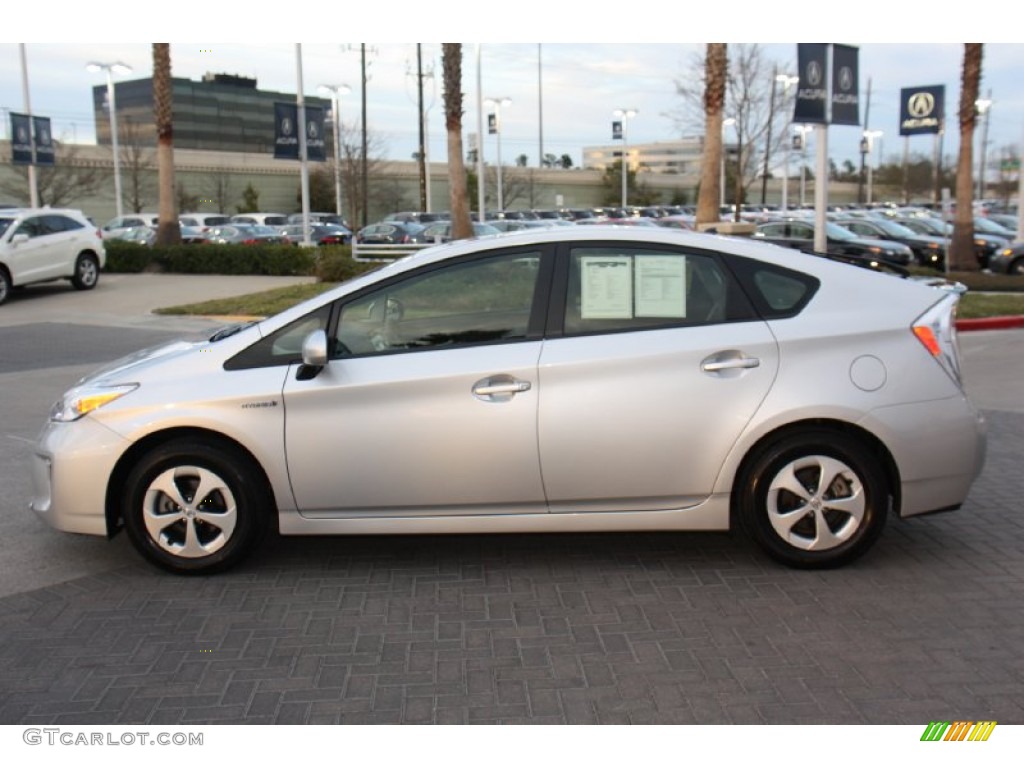 Classic Silver Metallic 2012 Toyota Prius 3rd Gen Three Hybrid Exterior Photo #77685549