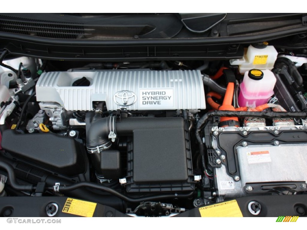 2012 Toyota Prius 3rd Gen Three Hybrid 1.8 Liter DOHC 16-Valve VVT-i 4 Cylinder Gasoline/Electric Hybrid Engine Photo #77685885