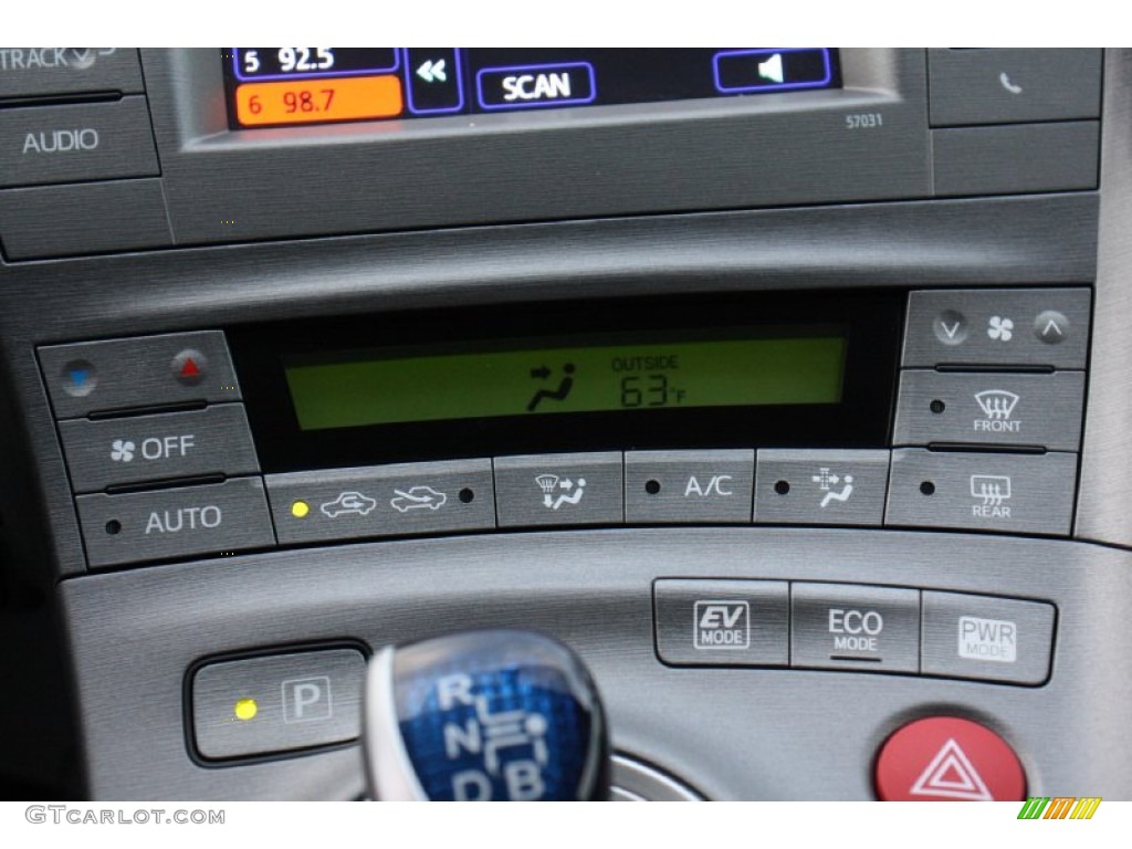 2012 Toyota Prius 3rd Gen Three Hybrid Controls Photo #77686038