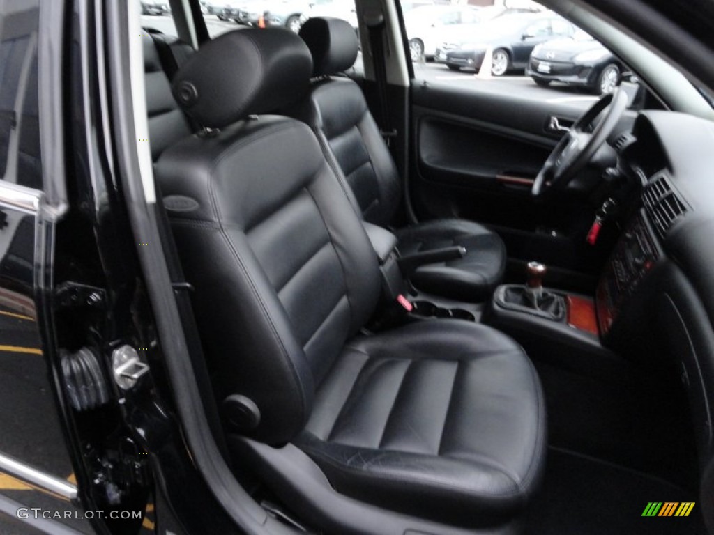 2003 Volkswagen Passat GLX Sedan Front Seat Photo #77687058