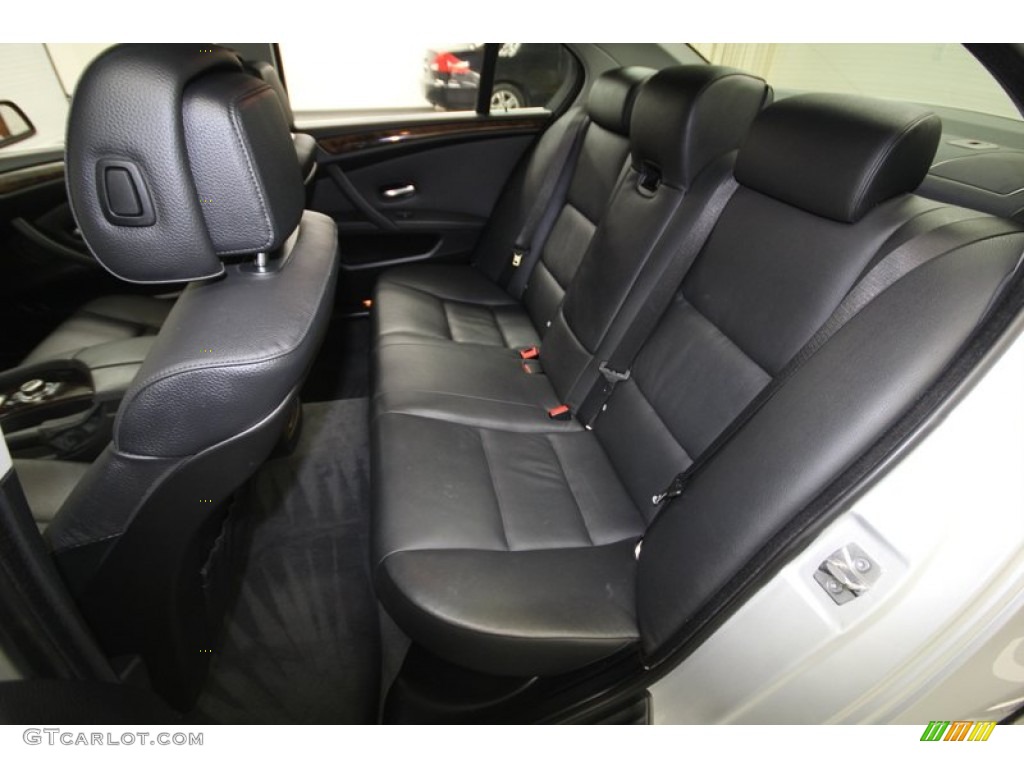 Black Interior 2010 BMW 5 Series 528i Sedan Photo #77688702