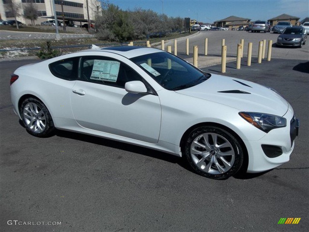 2013 Genesis Coupe 2.0T - White Satin Pearl / Gray Leather/Gray Cloth photo #2