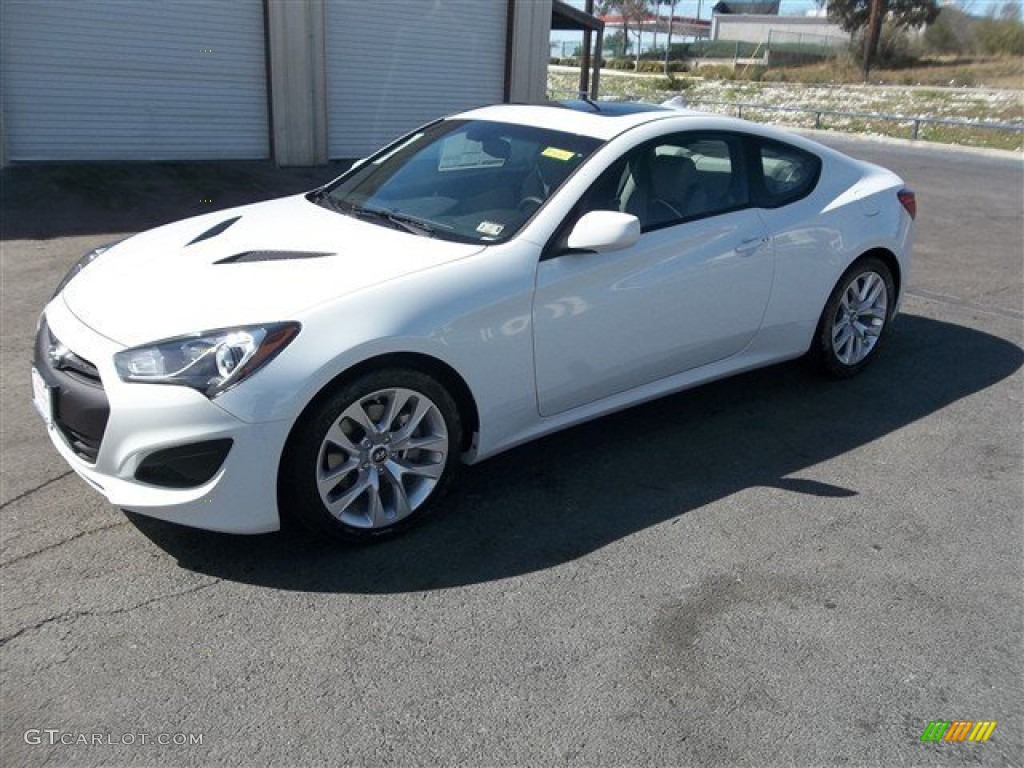 2013 Genesis Coupe 2.0T - White Satin Pearl / Gray Leather/Gray Cloth photo #3