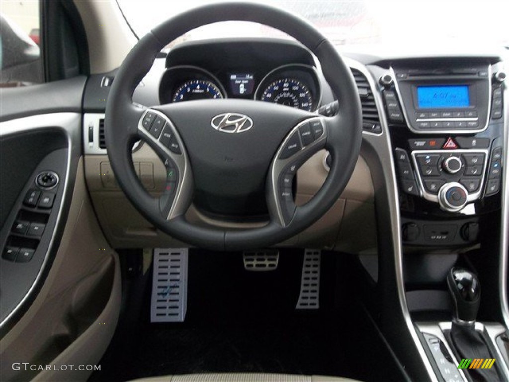 2013 Elantra GT - Monaco White / Beige photo #14