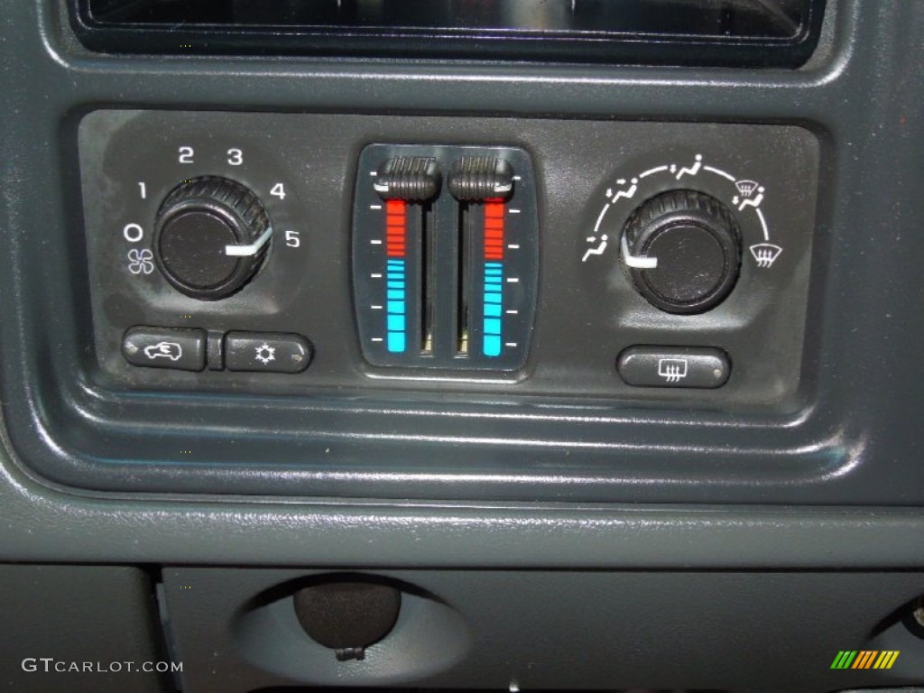 2003 GMC Sierra 1500 SLE Extended Cab Controls Photos