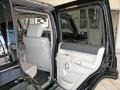 2006 Black Jeep Commander Limited 4x4  photo #23