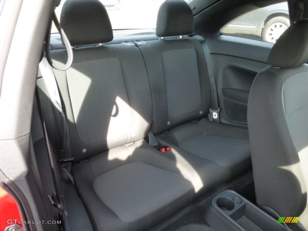 2012 Volkswagen Beetle 2.5L Rear Seat Photo #77693112