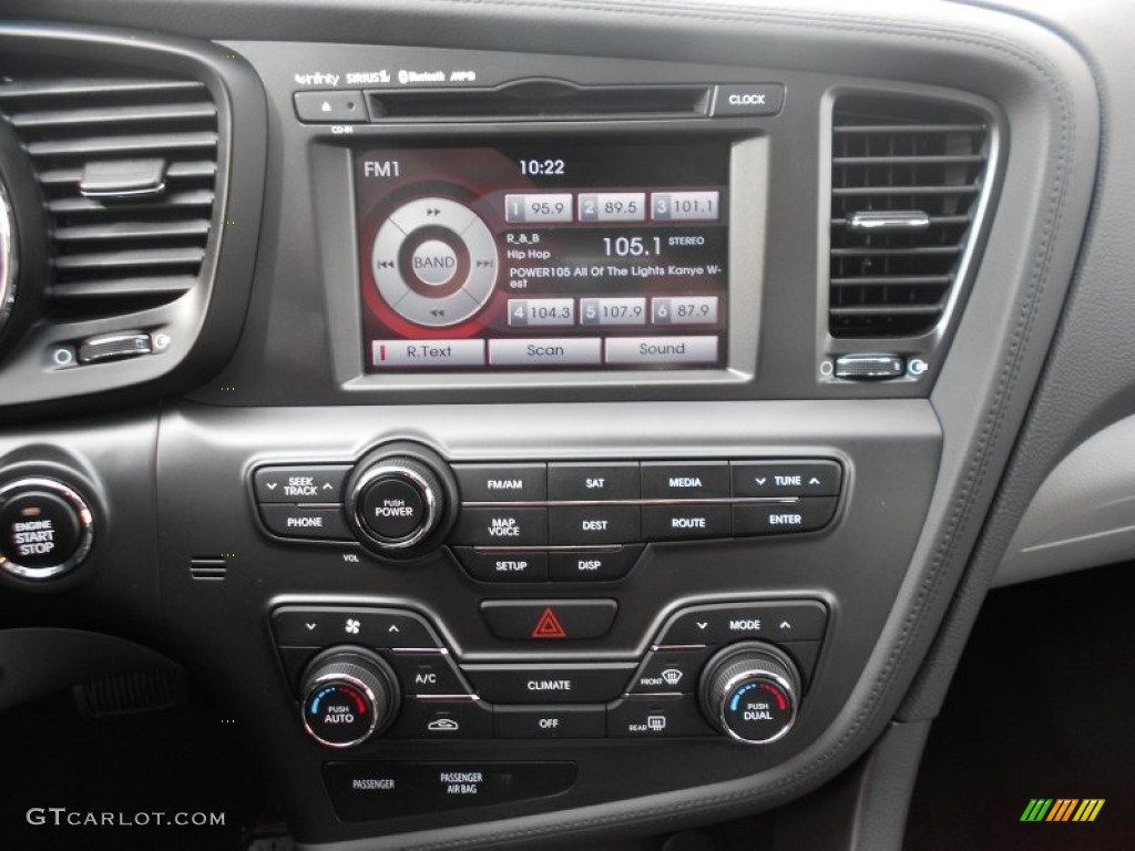 2013 Kia Optima EX Controls Photo #77693247