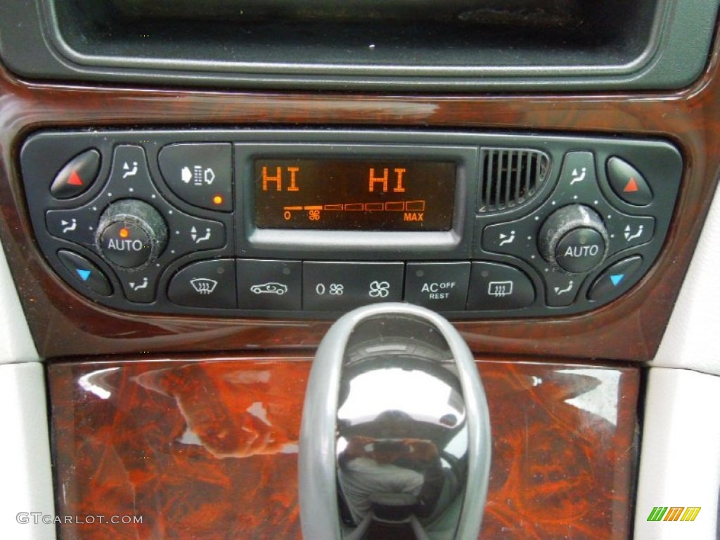 2004 Mercedes-Benz C 320 Wagon Controls Photo #77693757