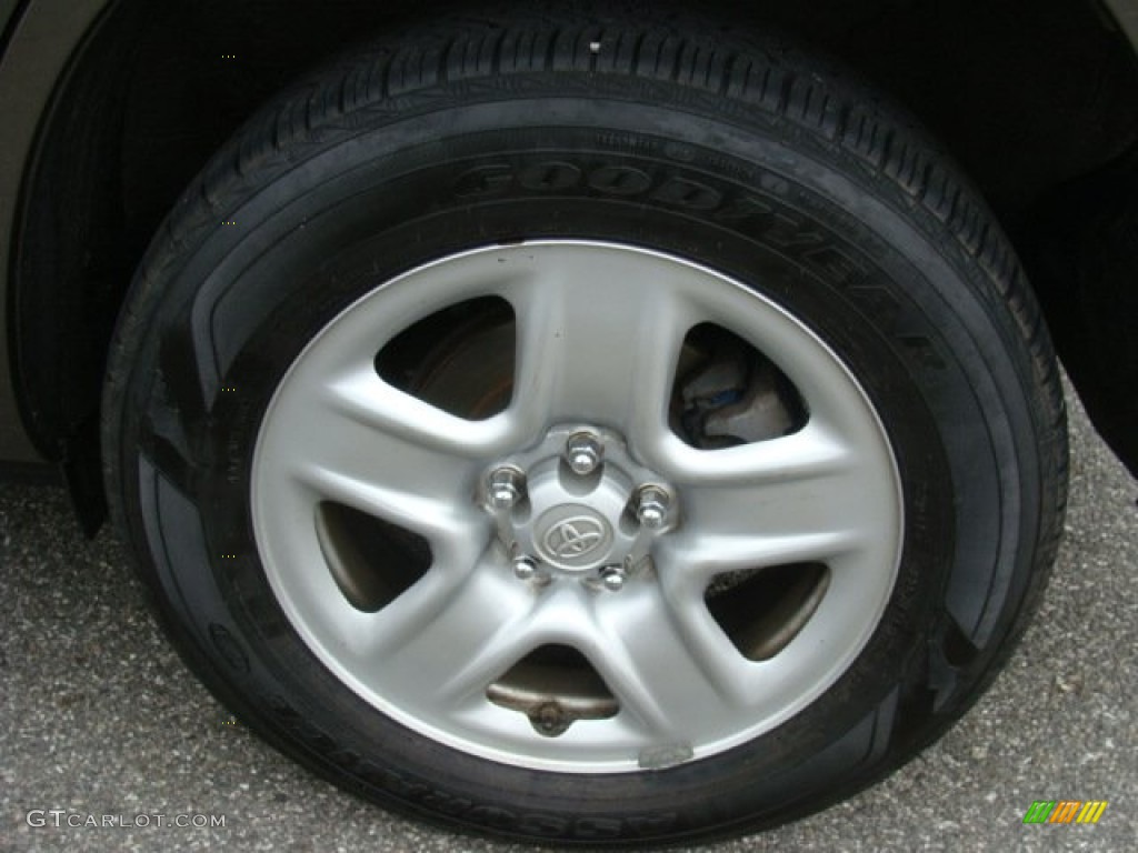 2009 Toyota RAV4 4WD Wheel Photos