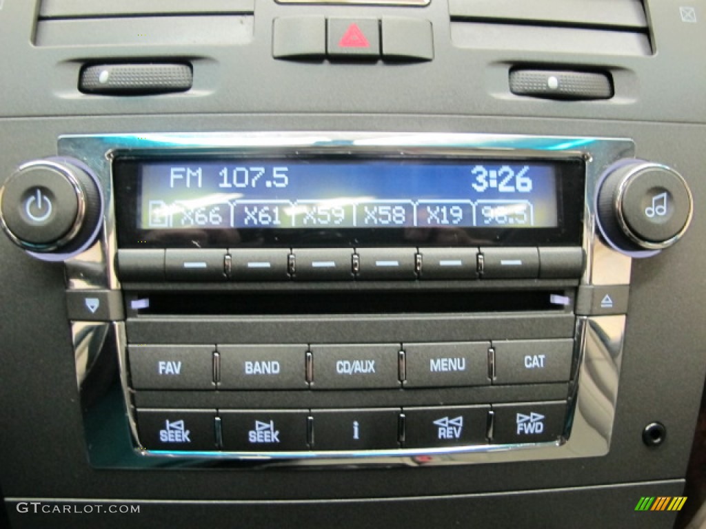 2009 Cadillac DTS Luxury Audio System Photos