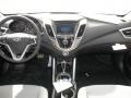 Century White - Veloster  Photo No. 11