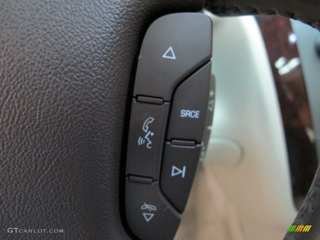 2009 Cadillac DTS Luxury Controls Photo #77695566