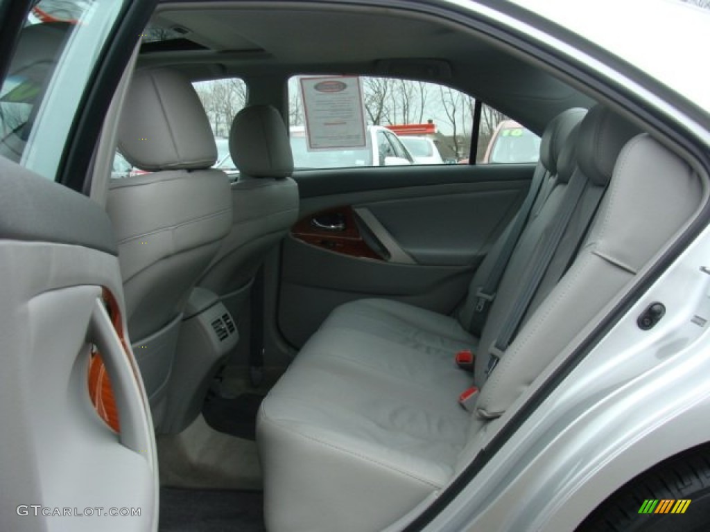 Ash Gray Interior 2010 Toyota Camry XLE V6 Photo #77695722