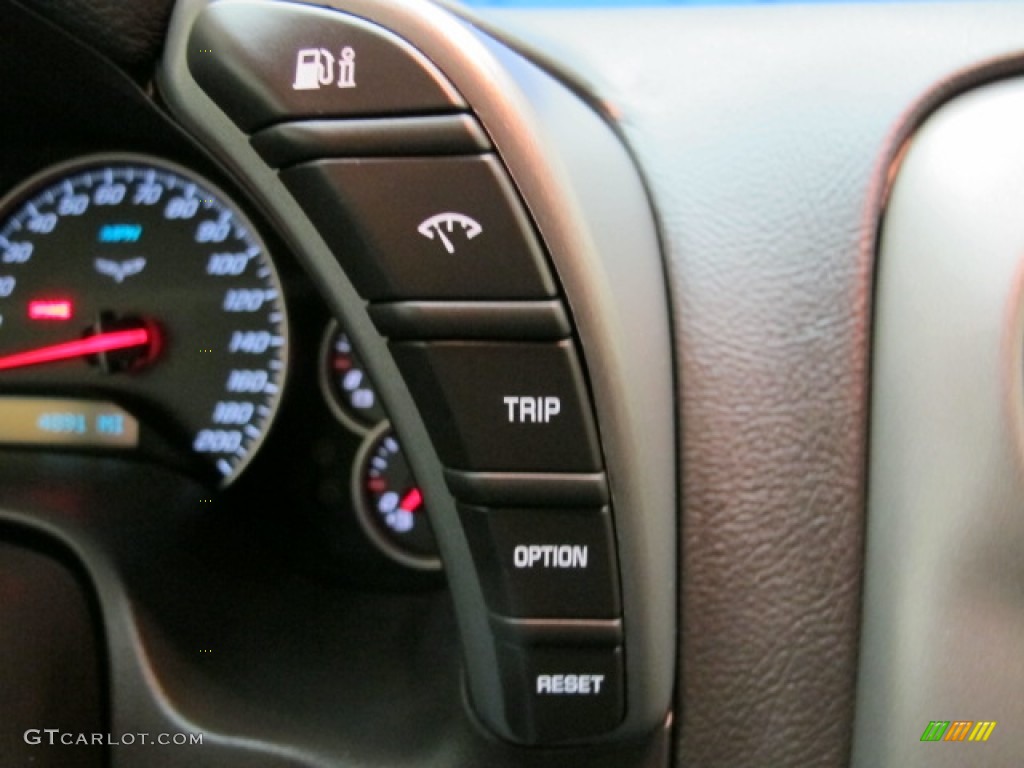 2007 Chevrolet Corvette Coupe Controls Photo #77696283