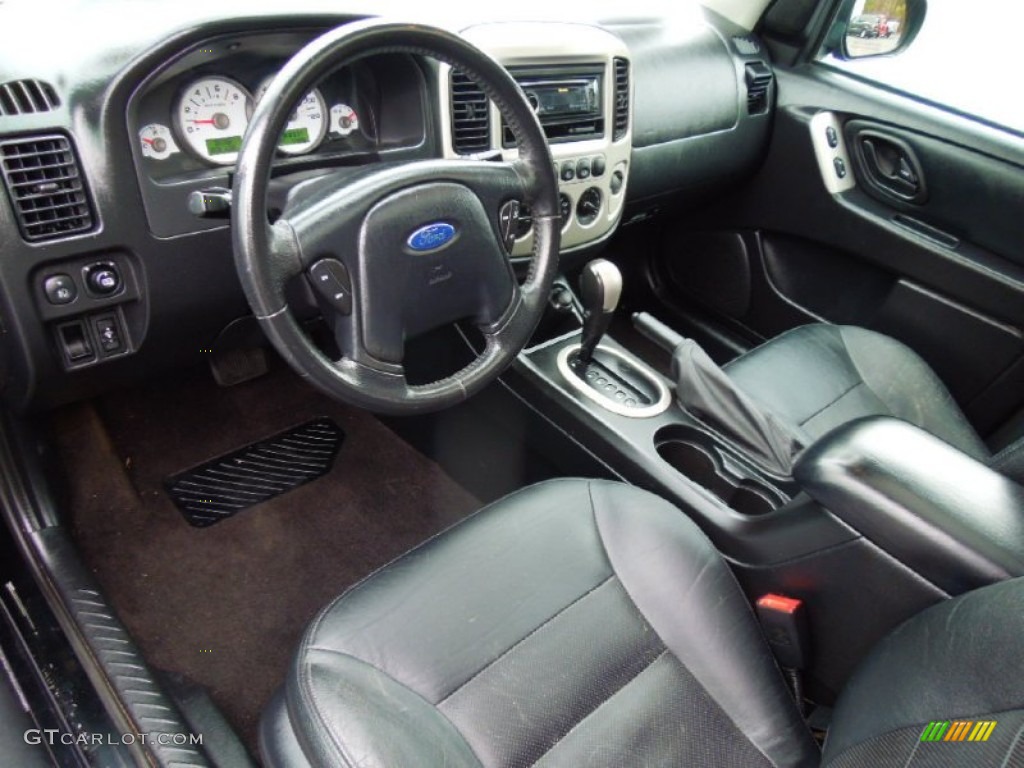 Ebony Black Interior 2006 Ford Escape Limited Photo