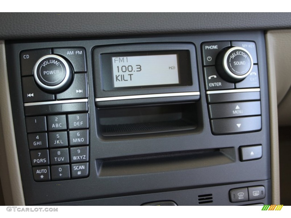 2013 Volvo XC90 3.2 Audio System Photos