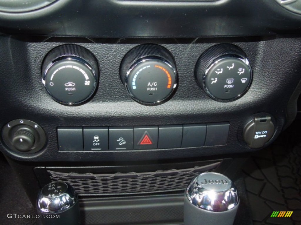 2013 Jeep Wrangler Unlimited Oscar Mike Freedom Edition 4x4 Controls Photo #77697831