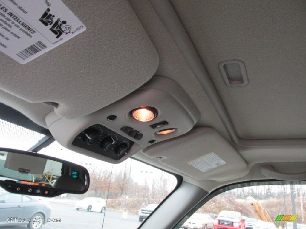 2006 Tahoe Z71 4x4 - Silver Birch Metallic / Gray/Dark Charcoal photo #18