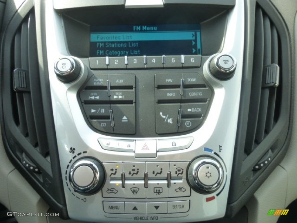 2011 Chevrolet Equinox LS AWD Controls Photo #77702886