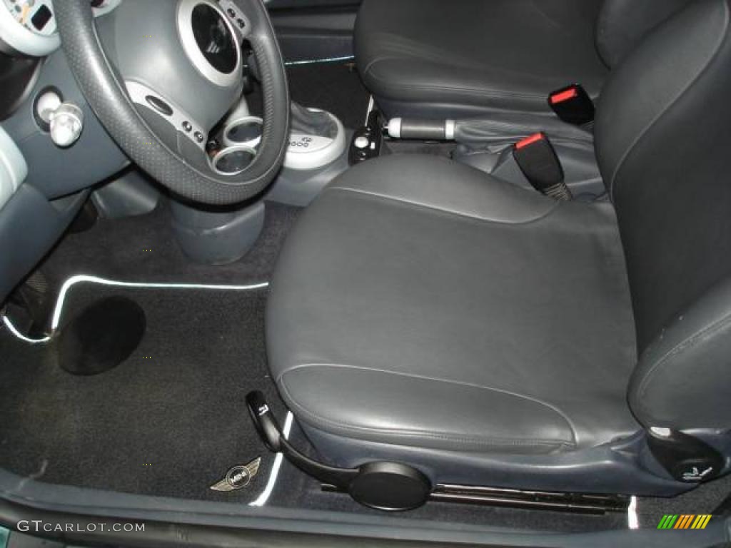 2004 Mini Cooper Hardtop interior Photo #7770486