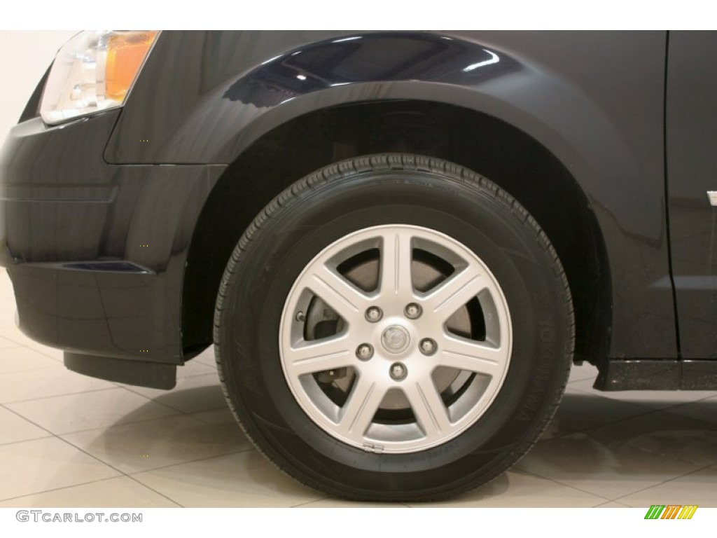 2010 Chrysler Town & Country Touring Wheel Photo #77705605