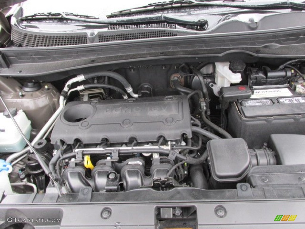 2011 Kia Sportage EX AWD Engine Photos