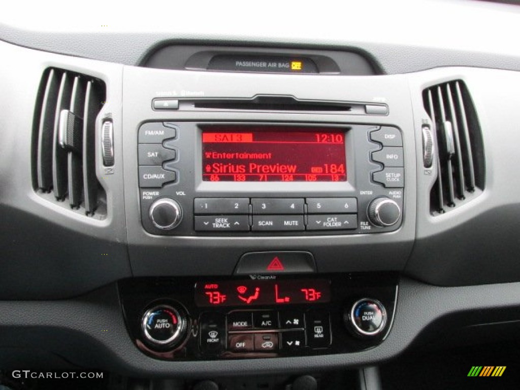 2011 Kia Sportage EX AWD Controls Photo #77706010