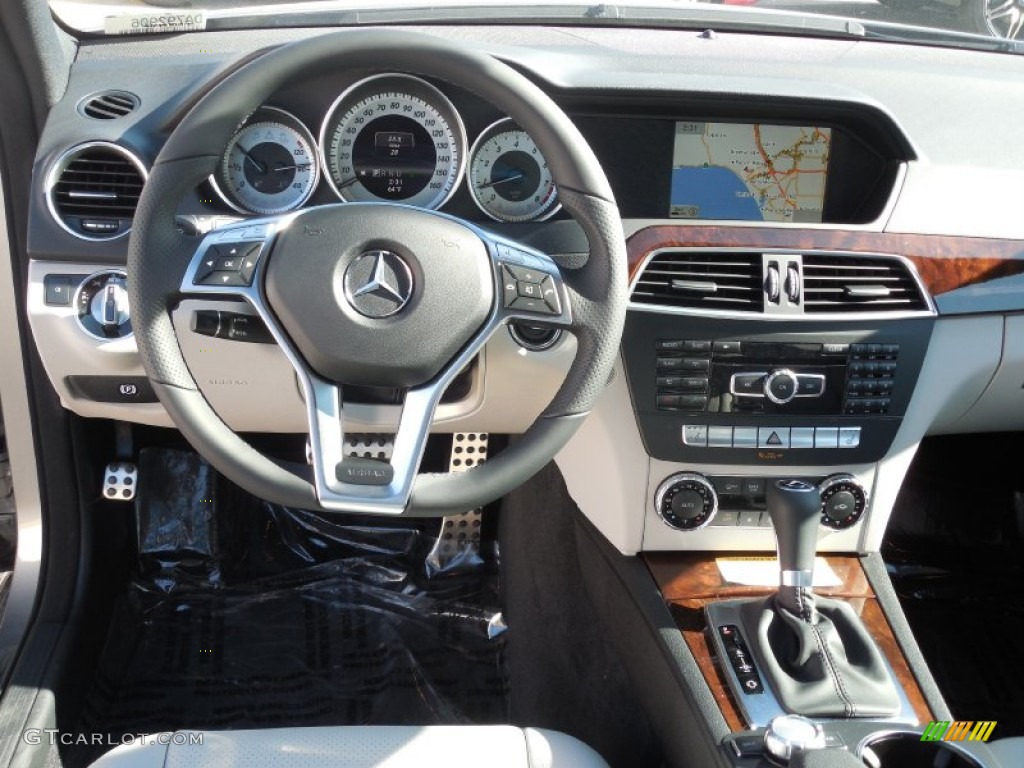 2013 Mercedes-Benz C 250 Sport Ash/Black Dashboard Photo #77709644