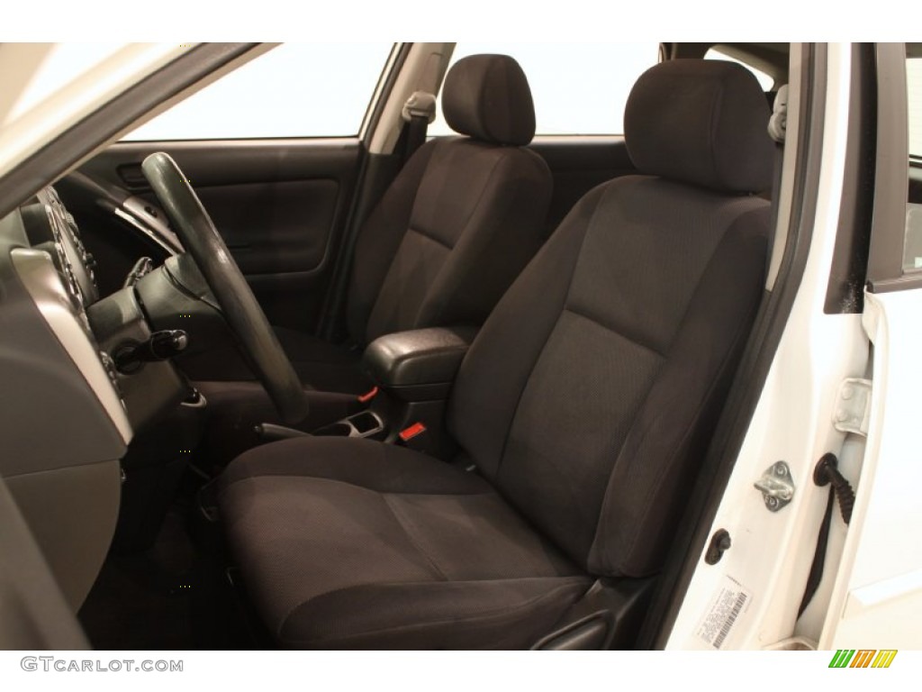 2003 Pontiac Vibe Standard Vibe Model Front Seat Photo #77709680