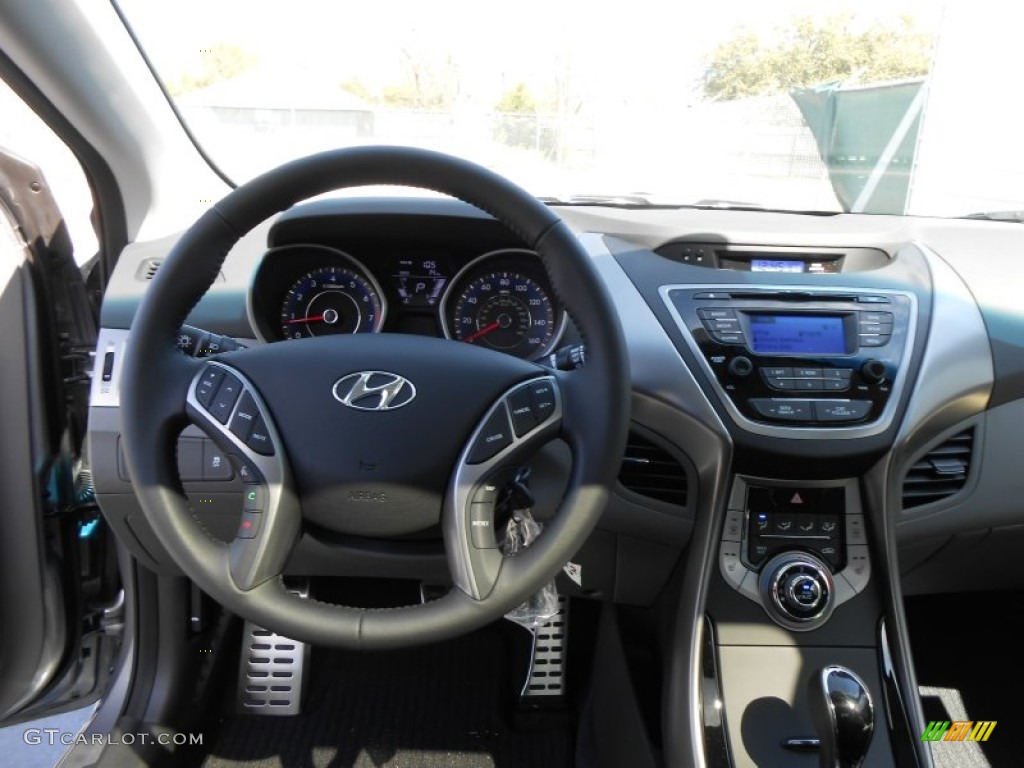 2013 Elantra Coupe SE - Titanium Gray Metallic / Gray photo #25