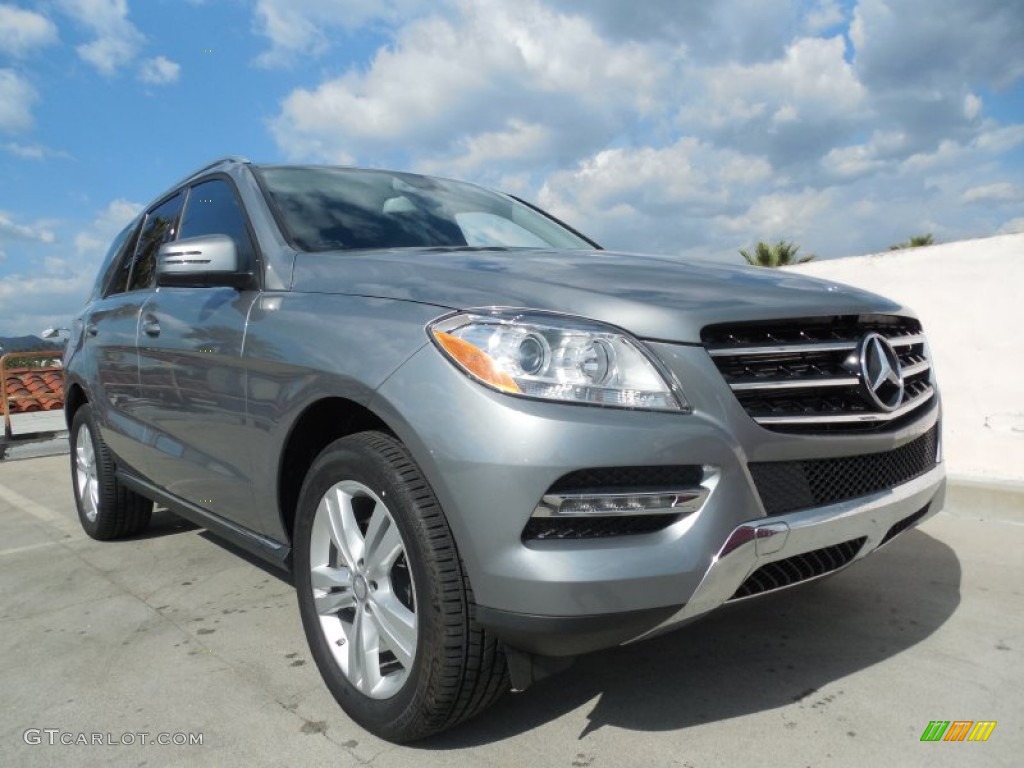 Palladium Silver Metallic 2013 Mercedes-Benz ML 350 4Matic Exterior Photo #77710536