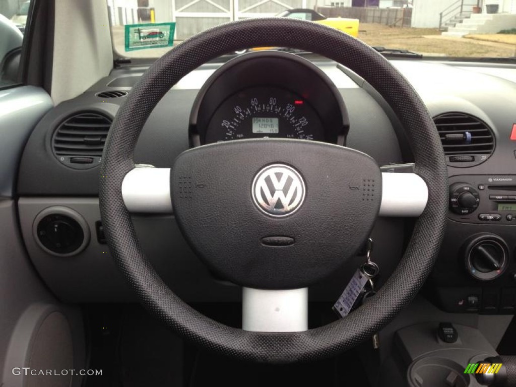 2004 Volkswagen New Beetle GLS Convertible Steering Wheel Photos