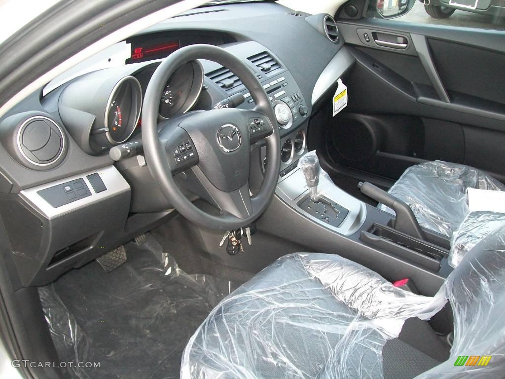 2010 MAZDA3 i Touring 4 Door - Liquid Silver Metallic / Black photo #12
