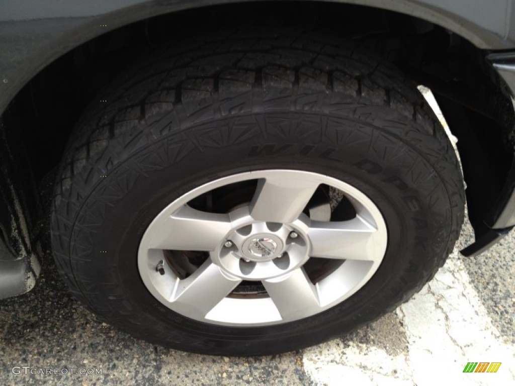 2004 Nissan Armada SE 4x4 Wheel Photos