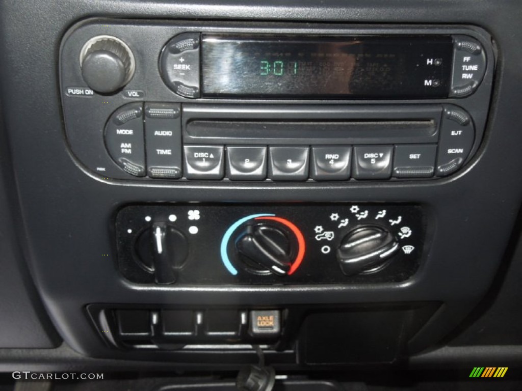 2006 Jeep Wrangler Rubicon 4x4 Controls Photo #77712423