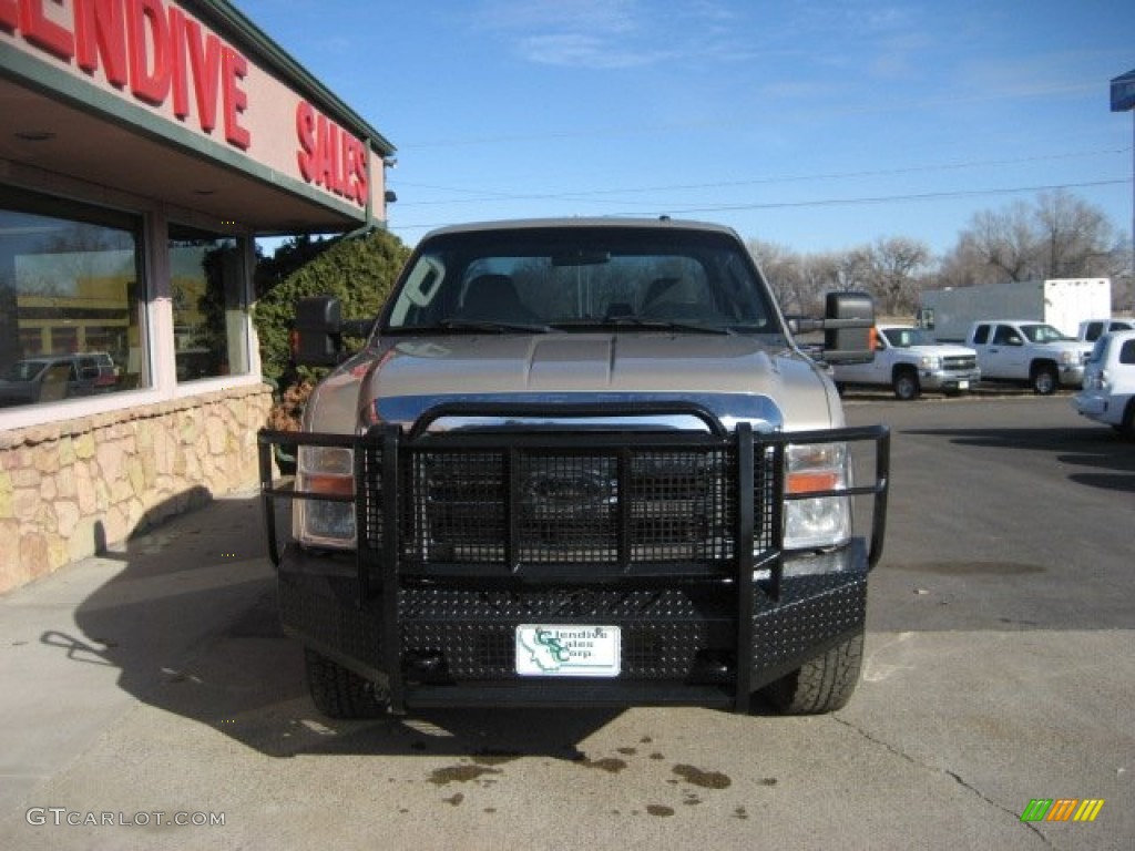 2008 F350 Super Duty XLT SuperCab 4x4 - Pueblo Gold Metallic / Camel photo #12