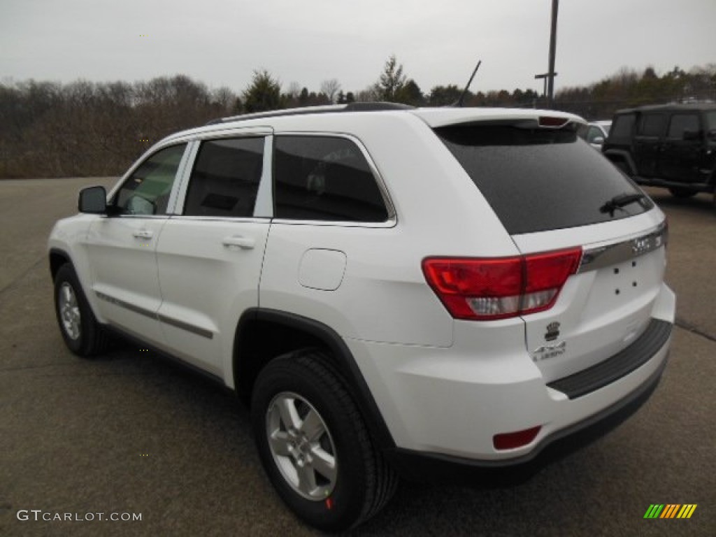 2013 Grand Cherokee Laredo 4x4 - Bright White / Black photo #8