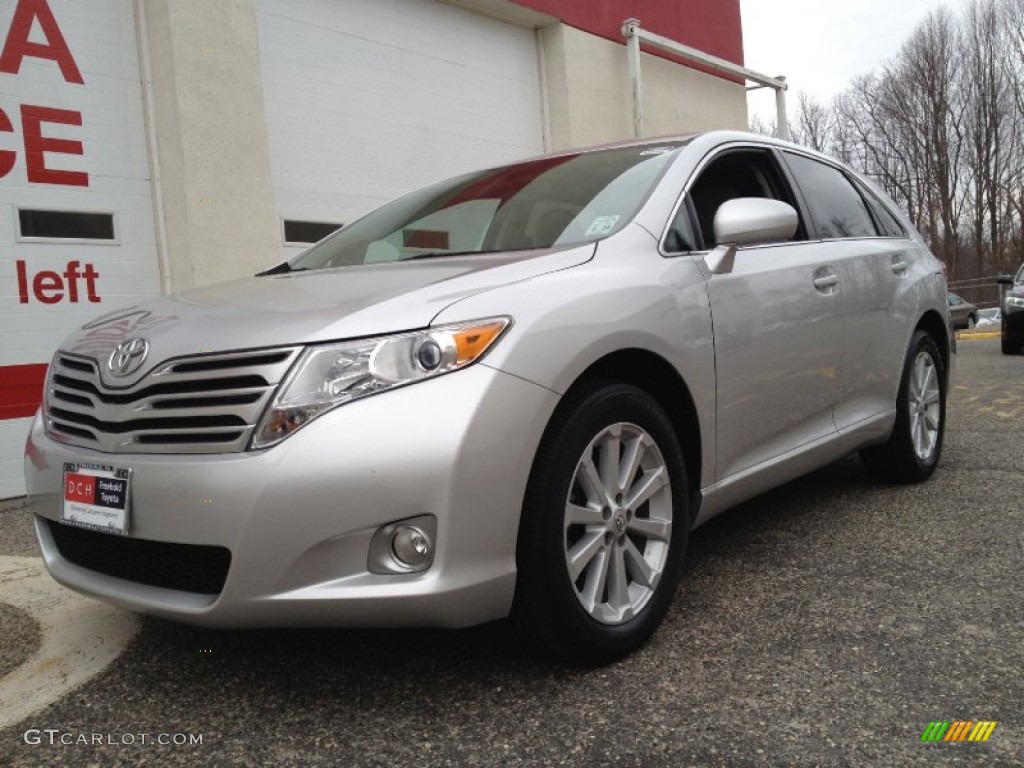 2010 Venza I4 - Classic Silver Metallic / Gray photo #1