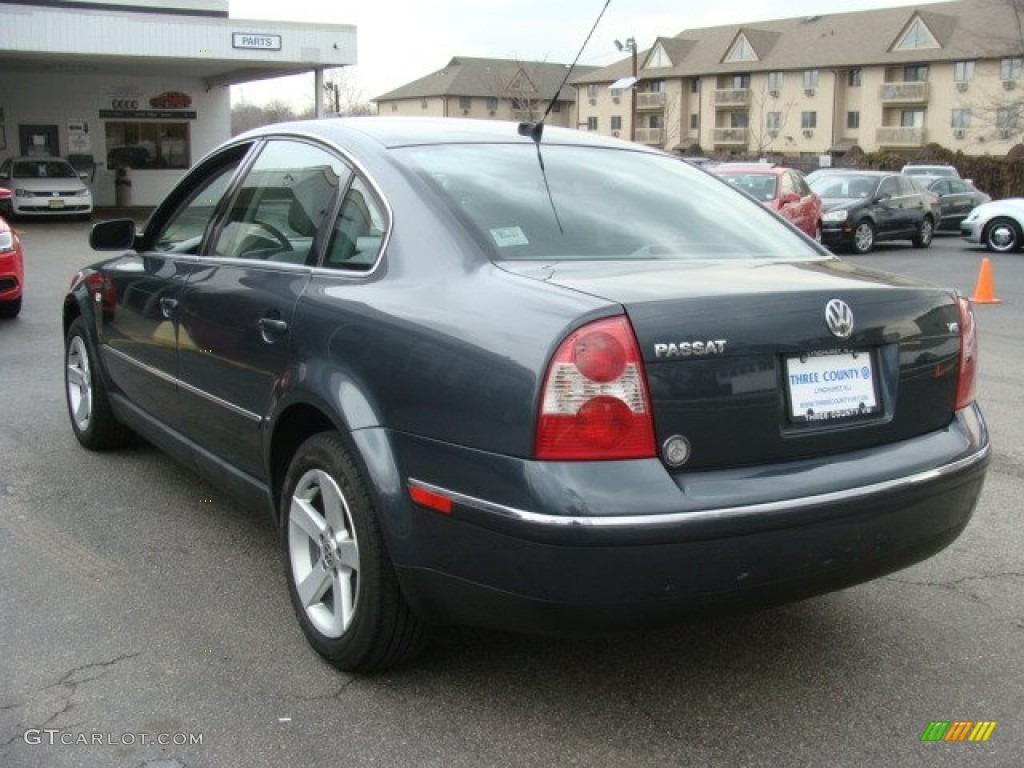 2004 Passat GLX Sedan - Shadow Blue Metallic / Grey photo #4