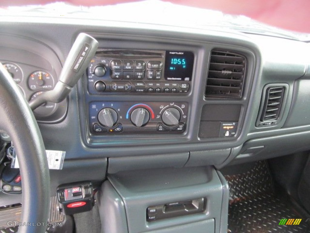 2001 Chevrolet Silverado 1500 Z71 Extended Cab 4x4 Controls Photo #77715561