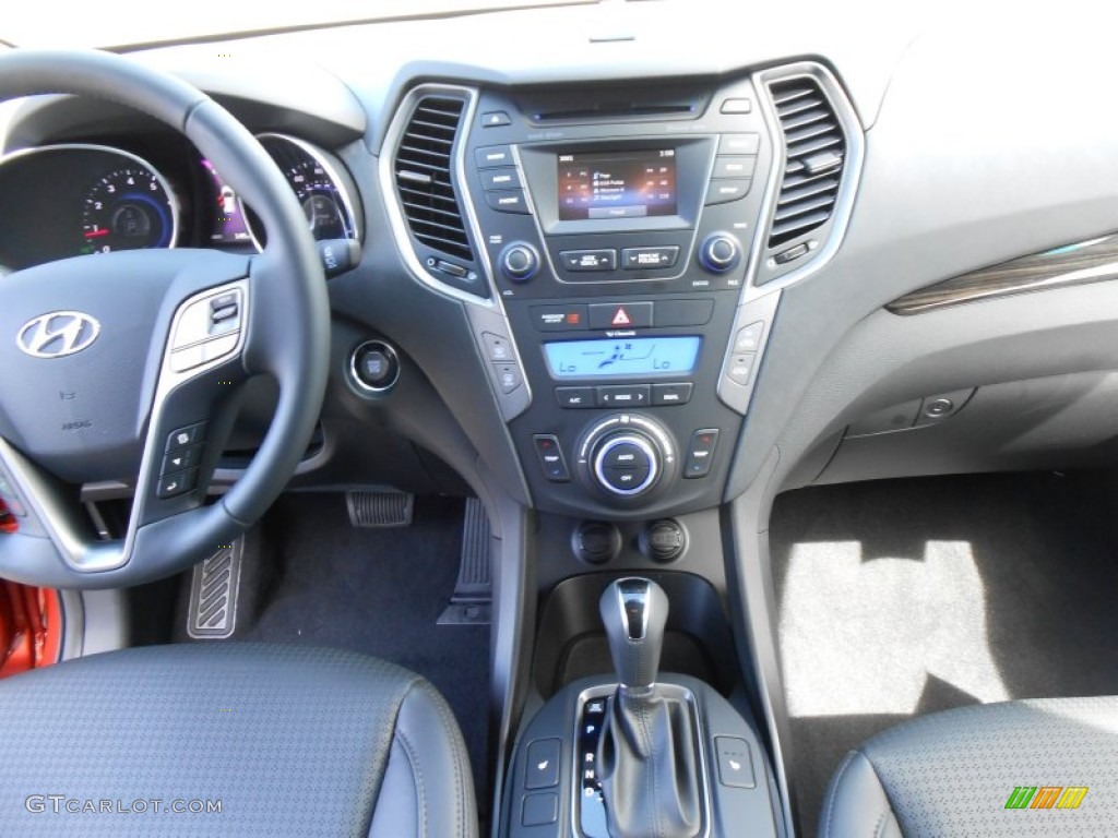 2013 Hyundai Santa Fe Sport 2.0T Controls Photo #77715738