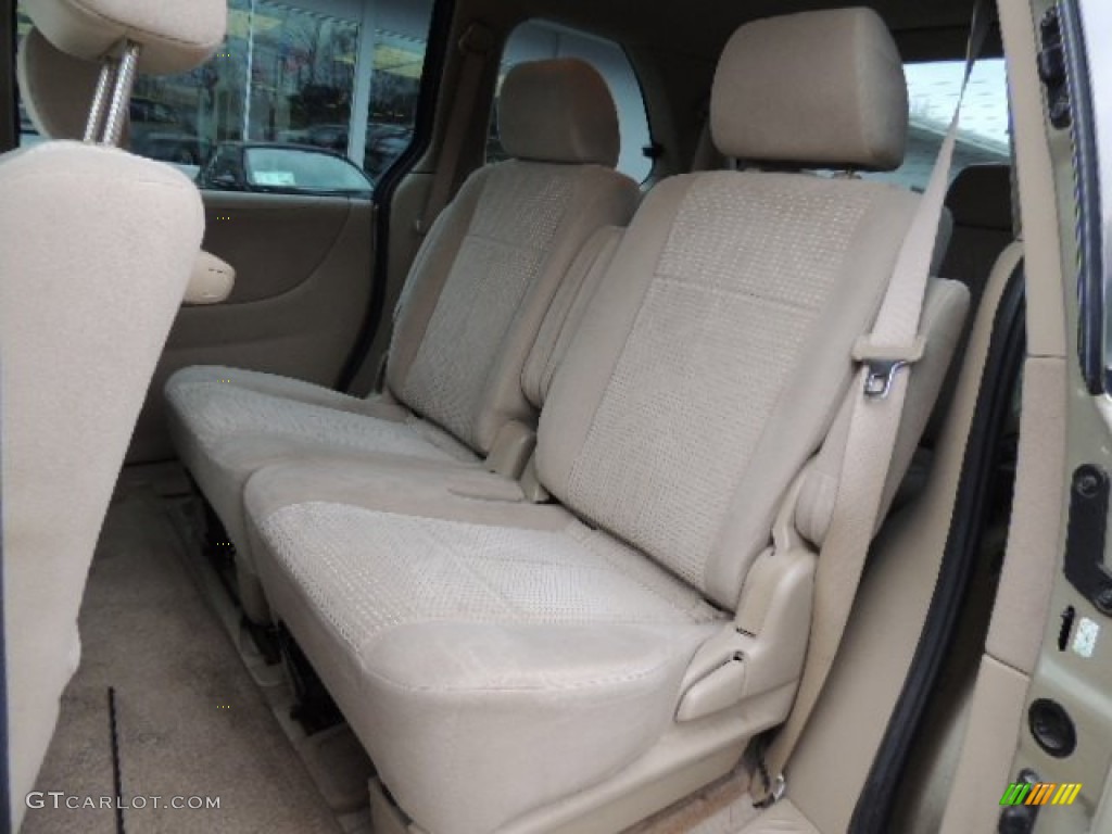 2004 Mazda MPV LX Rear Seat Photos