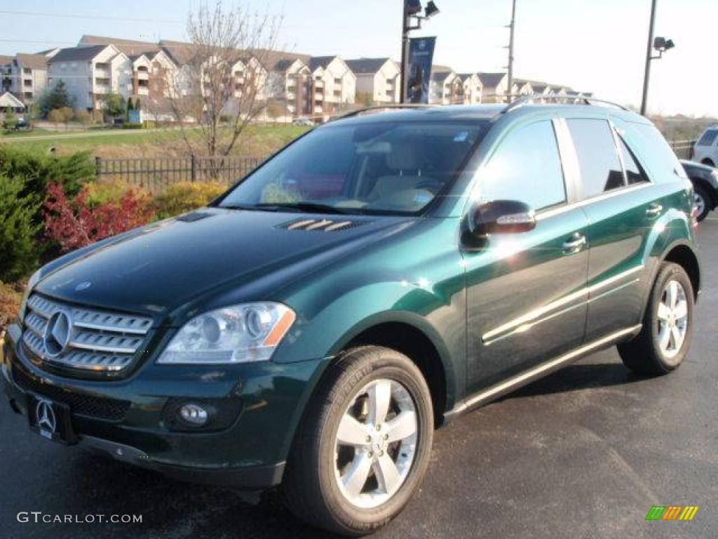 Everest Green Metallic Mercedes-Benz ML